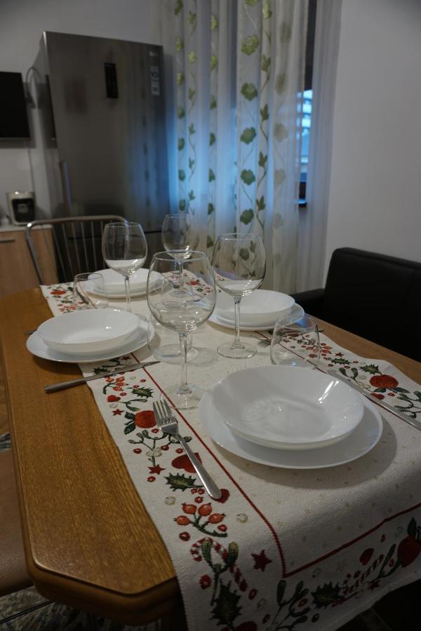 Xili'S Home Sweet Home Брашов Екстериор снимка