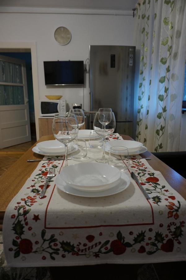 Xili'S Home Sweet Home Брашов Екстериор снимка
