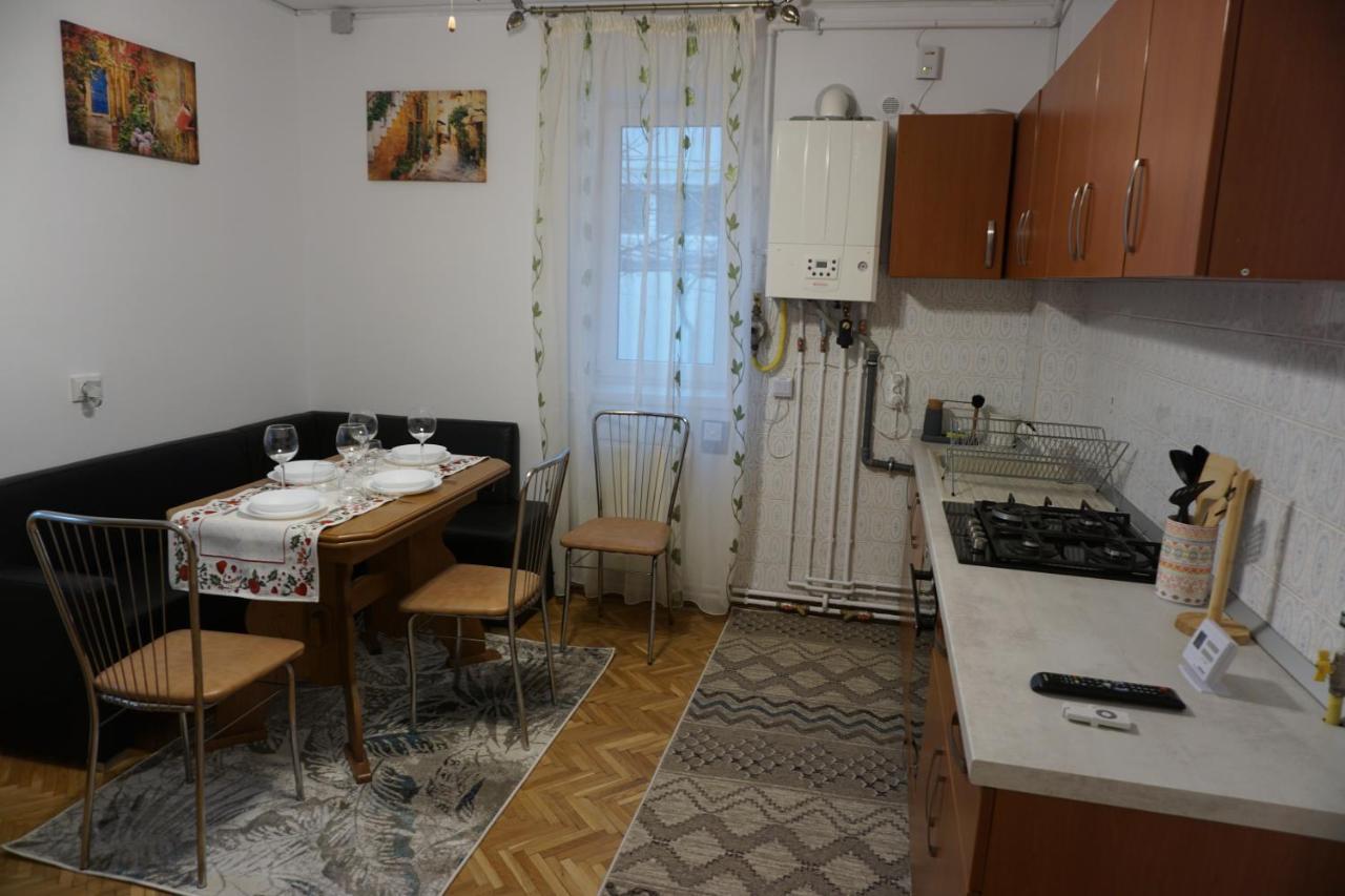 Xili'S Home Sweet Home Брашов Екстериор снимка